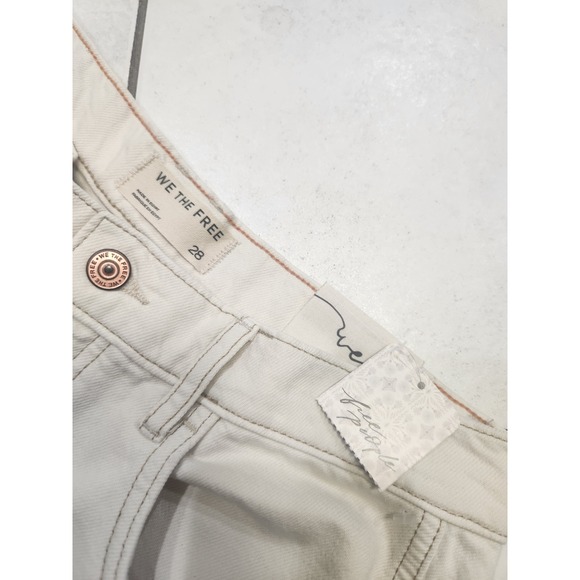 Free People We The Free Good Luck Mid-Rise Barrel Jeans - Size: 28 White New - Picture 8 of 10